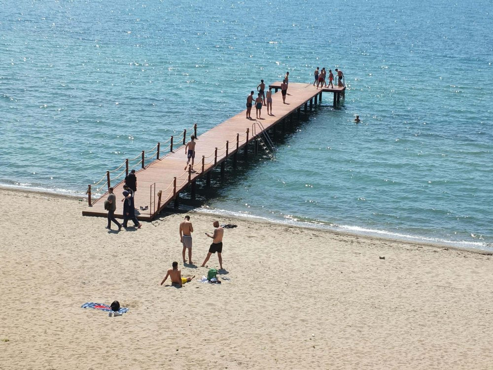 Plajda ilginç görüntü!