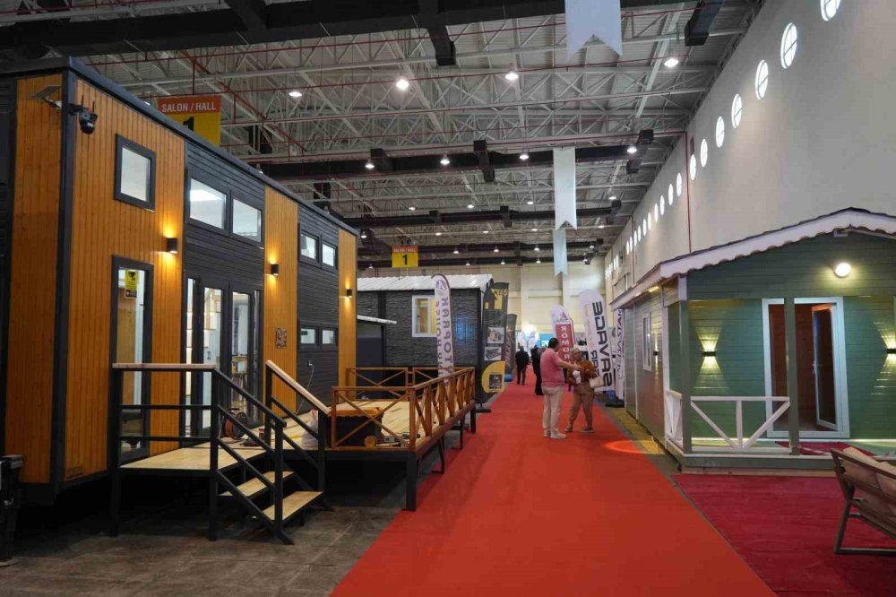 Samsun'da 2. Karadeniz Karavan Fuarı başladı