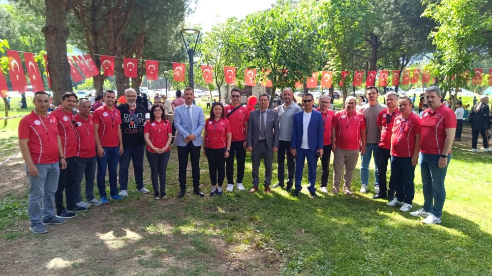 33 okulun öğrencileri Çocuk Şenliği'nde buluştu