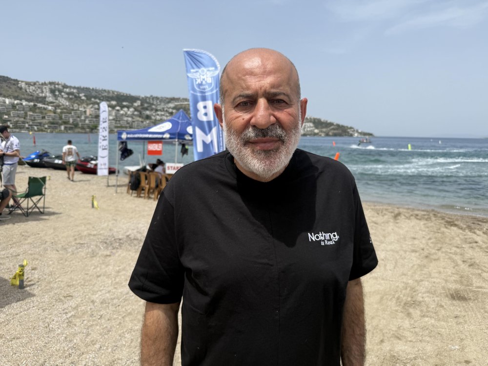 Bodrum'da su jeti, flyboard ve motosurf yarışları heyecanı