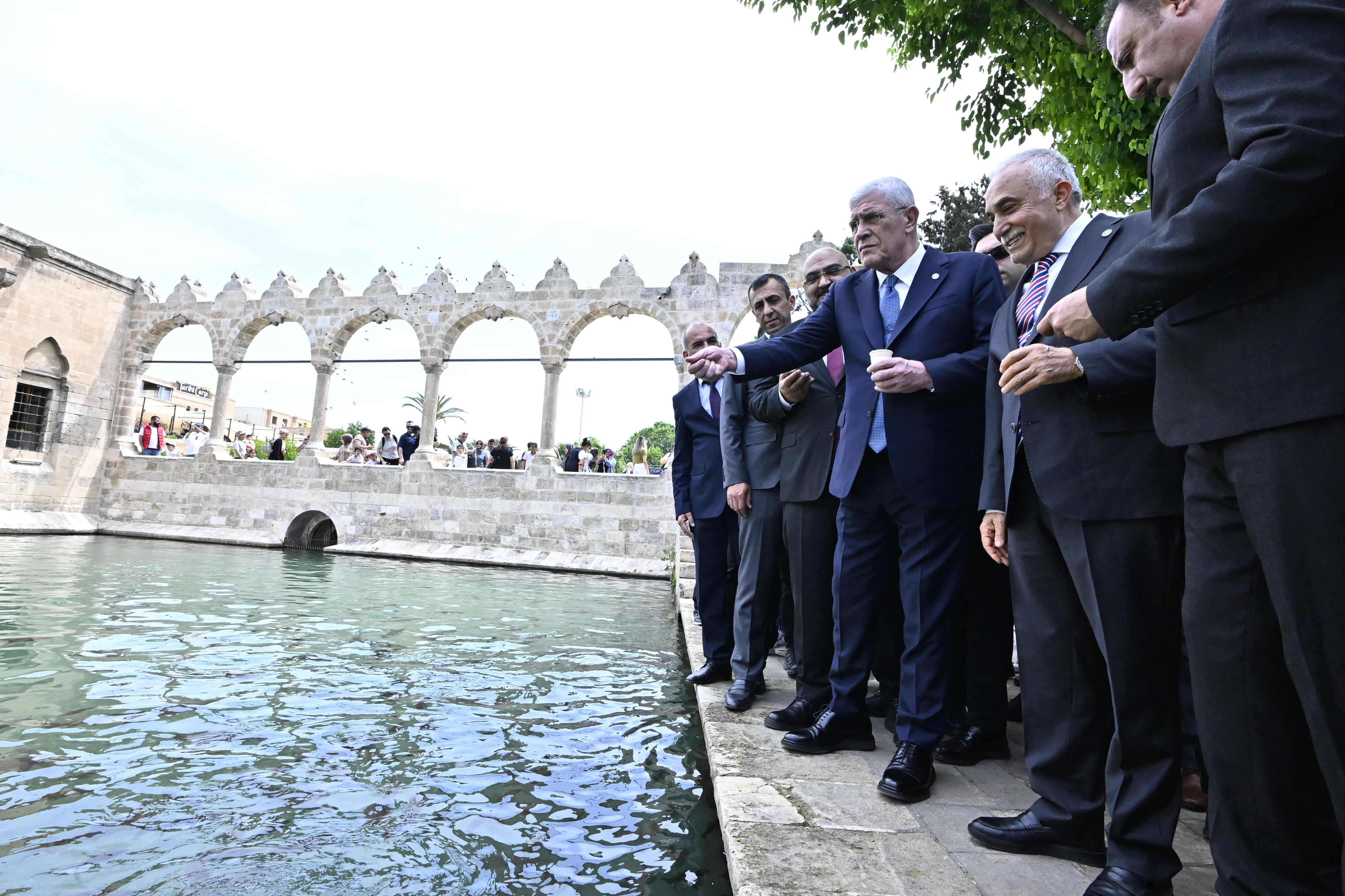 dervisoglundan-sanliurfa-ziyareti-11-mayis-2025-3.jpg