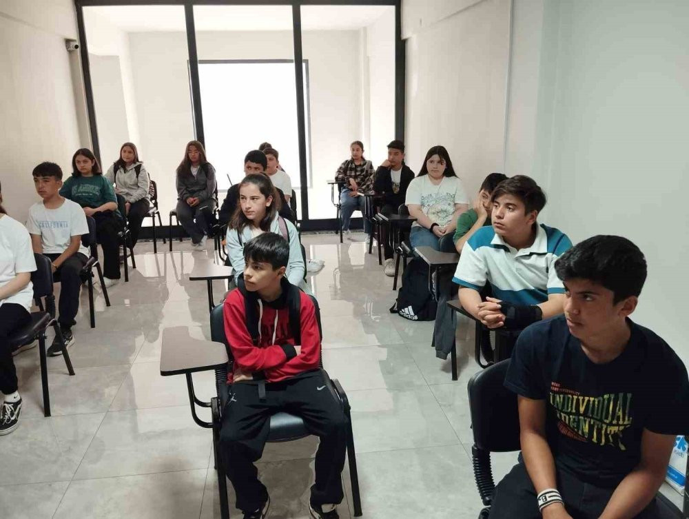 Öğrencilere etüt desteği