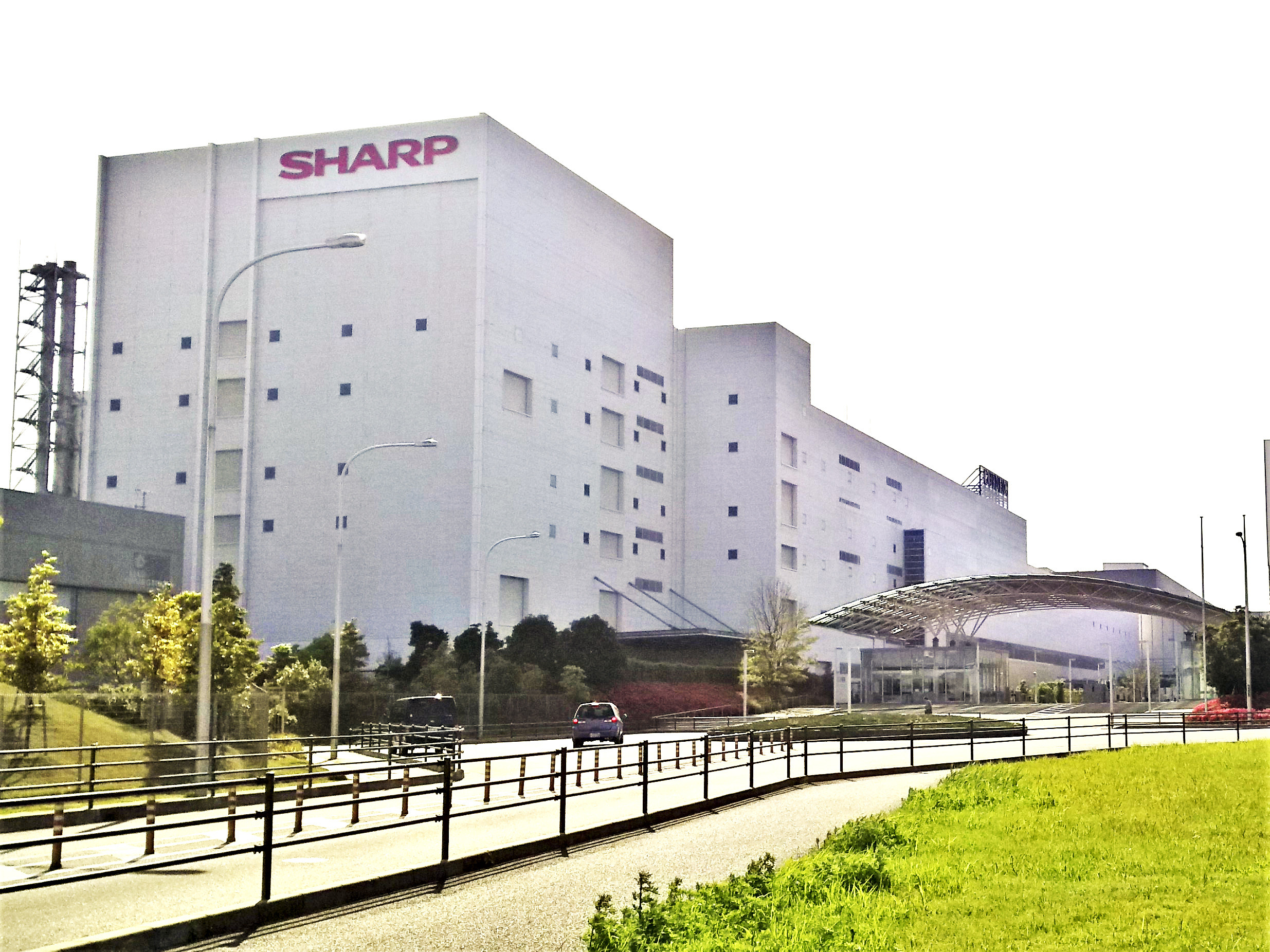 sharp-sakai-brighter-filtered.jpg