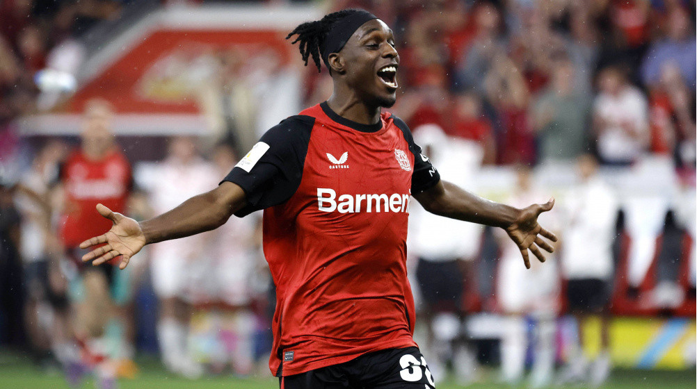 jeremie-frimpong-bayer-leverkusen-2024-2025-1048865975h-1728467237-150810.jpg