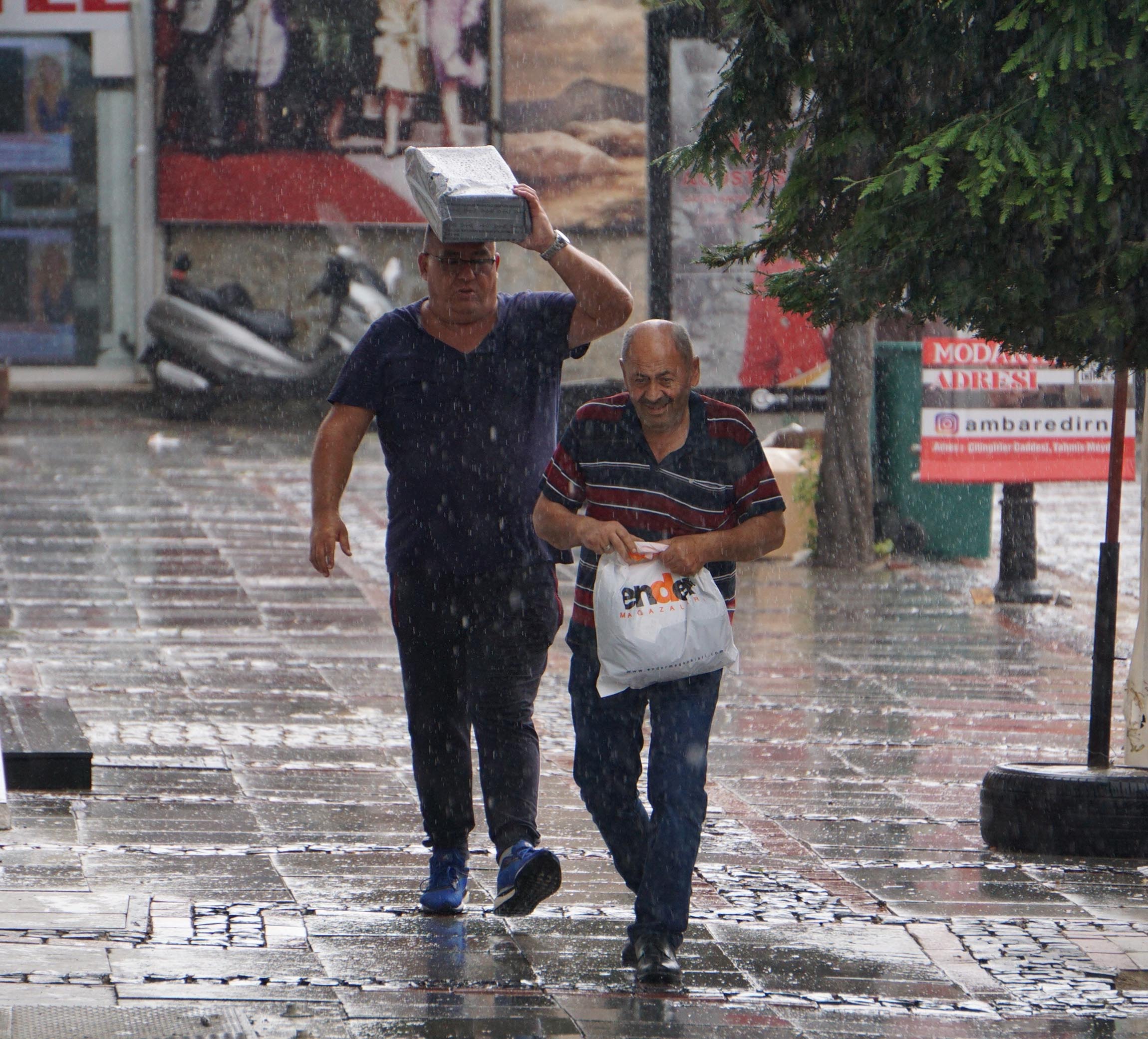 edirne-tekirdag-kirklarelide-yasayanlar-dikkat-meteorolojiden-kritik-uyari-gece-yarisi-basliyor-yenicag-4.jpg
