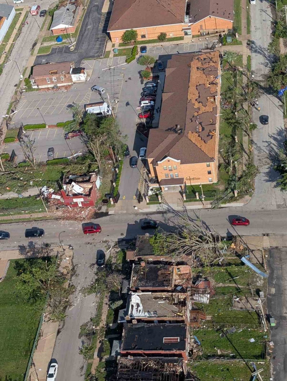 ABD’yi sarsan felaket! 23 Can Kaybı: 600 bin kişi elektriksiz kaldı