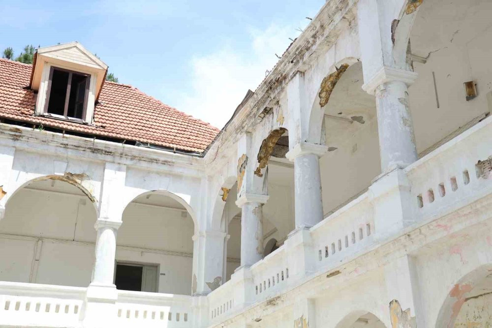 1909’dan günümüze: Tarihi binanın hazin hikâyesi