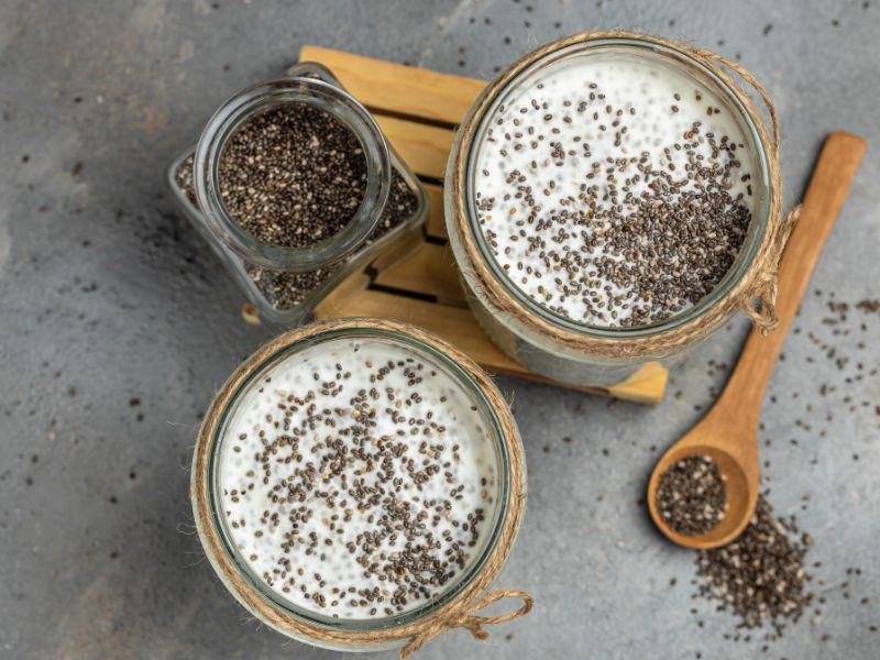 yogurda-chia-tohumu-eklemek-icin-5-onemli-neden-c58e7eb6-958d-4487-bb00-a8330a3021af.jpg