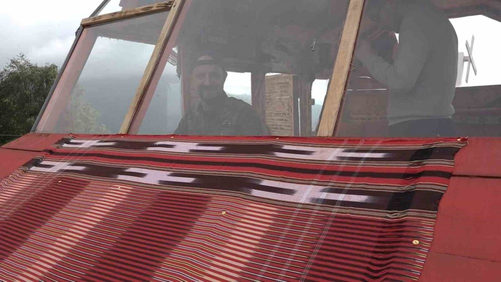 Rizeliye 'imkansız' de otur izle: ‘Lazkopter’ sosyal medyanın ilgi odağı oldu