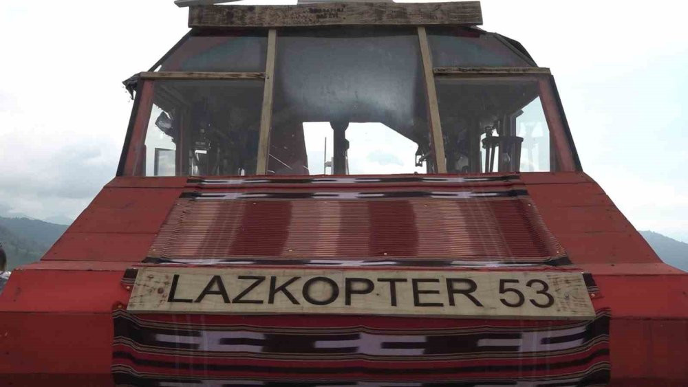 Rizeliye 'imkansız' de otur izle: ‘Lazkopter’ sosyal medyanın ilgi odağı oldu