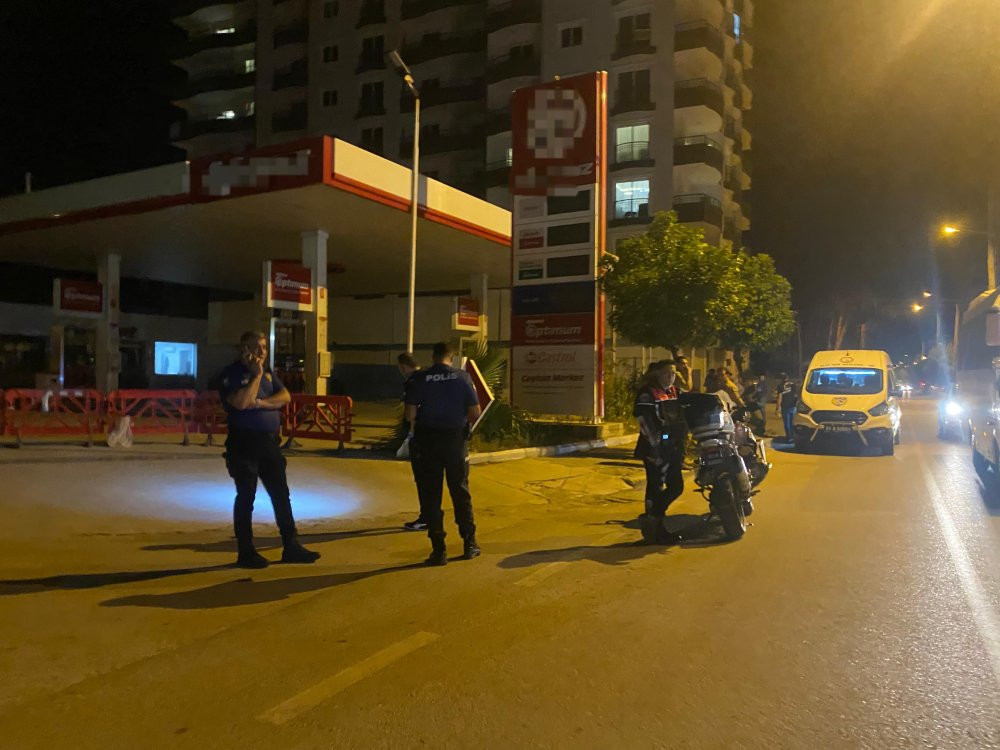 Boşanma sonrası dehşet: Kadın eski eşini vurdu