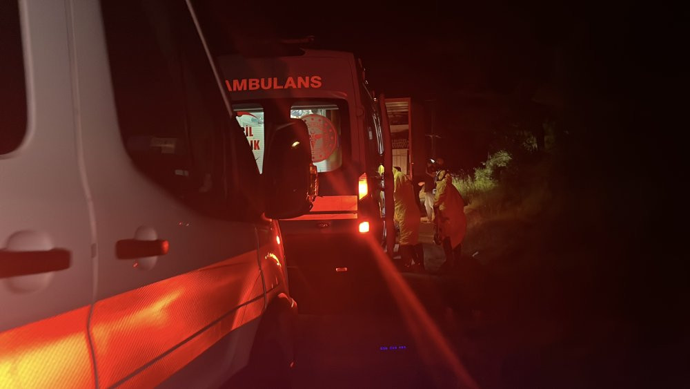 Kazdıkları kuyu mezarları oldu! Saatlerce mahsur kaldılar