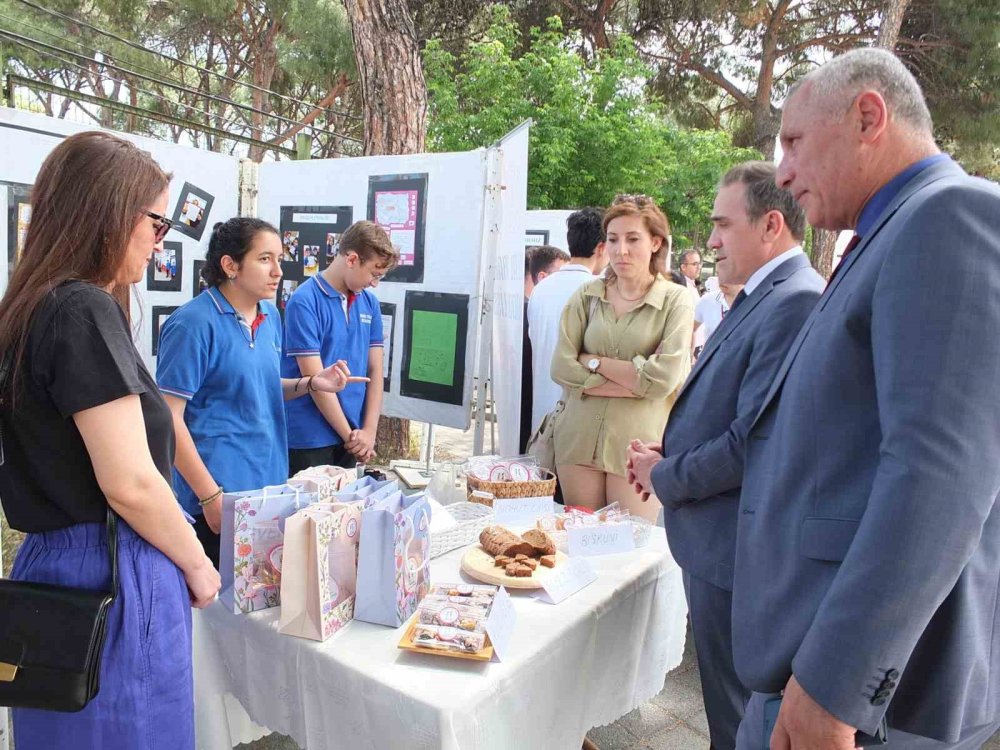 Öğrencilerden sanat şöleni