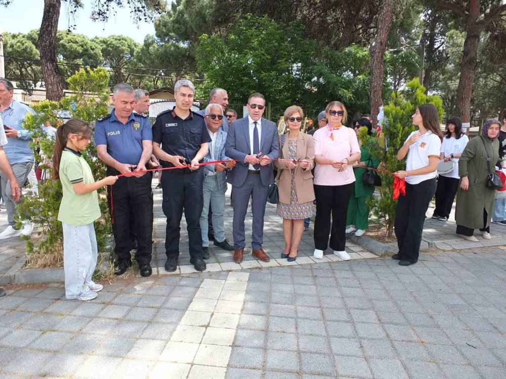 Öğrencilerden sanat şöleni