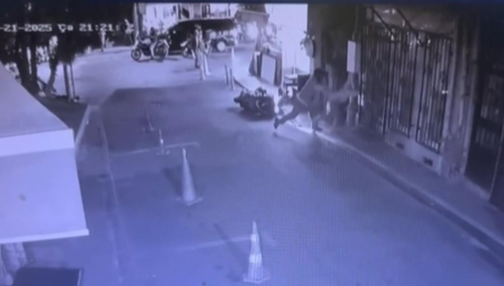 Ortaköy’de bıçaklı veli kavgası