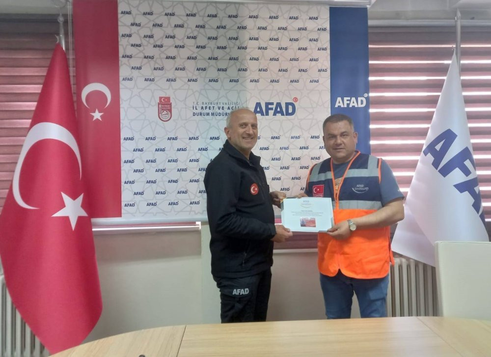 AFAD gönüllüleri eğitimlerini tamamladı