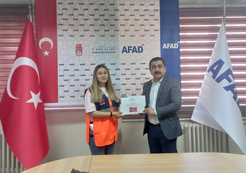AFAD gönüllüleri eğitimlerini tamamladı