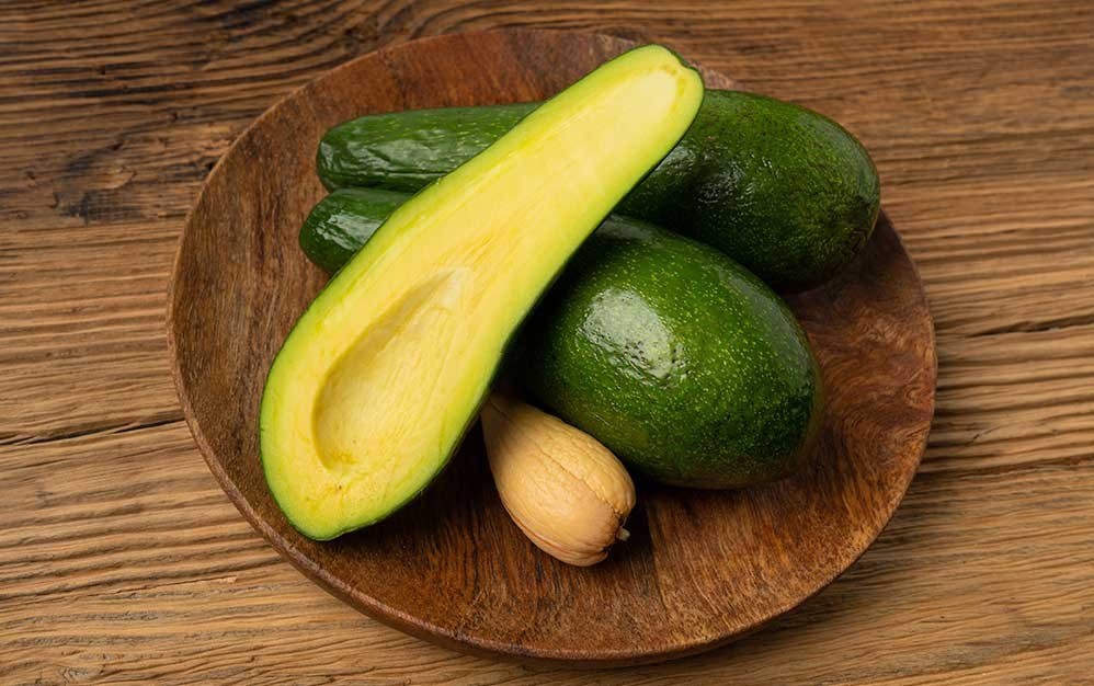 8m98ejx25-avokado.jpg