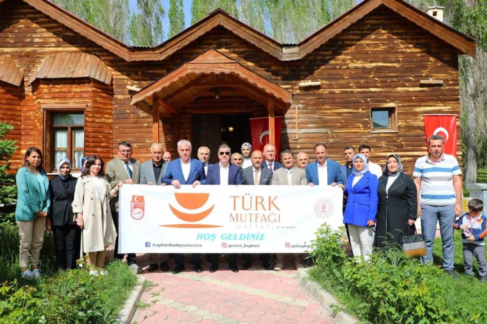 Bayburt’ta coğrafi işaretli lezzetler tanıtıldı