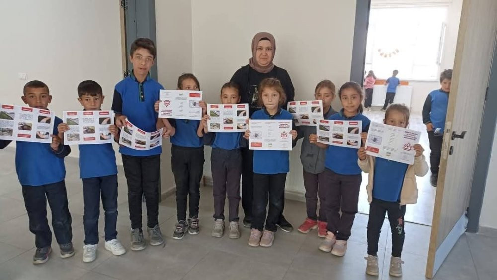 Öğrencilere kene ve KKKA bilgilendirmesi