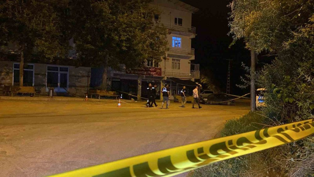 Pompalı tüfekle dehşet saçtılar: 2’si ağır 8 yaralı var