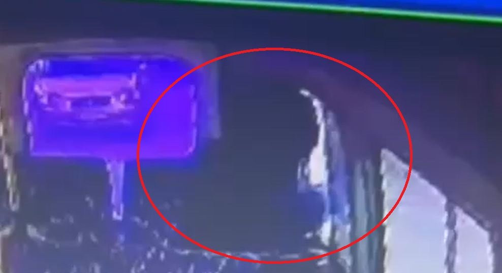 Adana’da kanlı husumet! Dolmuşta kurşun yağmuruna tuttu