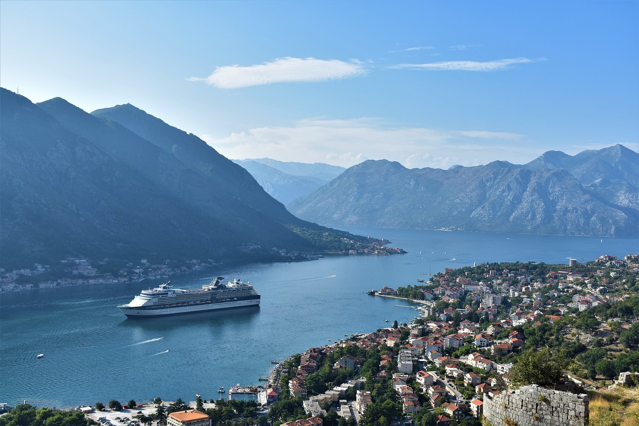 kotor-4372924-1280.jpg