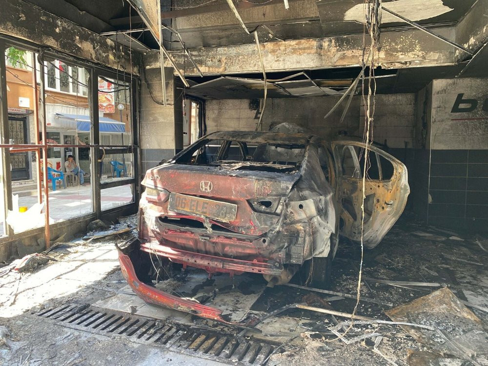 Temizlik kabusa döndü! Alevler arasında can