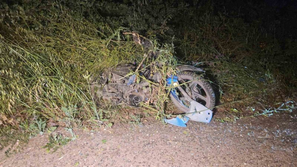 Bursa'da motosiklet ile otomobil çarpıştı! Yaralı var