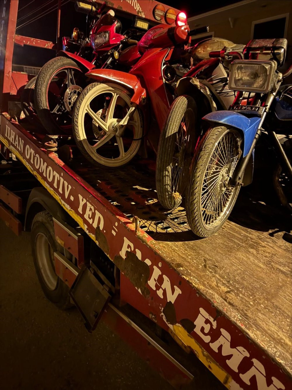 Jandarma’dan sert müdahale! Tek tek toplandı