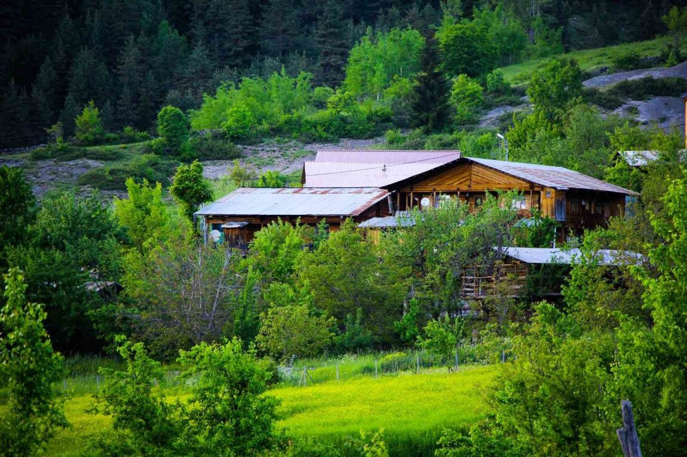 ’Sakin Şehir’ Şavşat’tan kartpostallık görüntüler