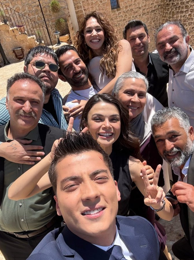 Mine’nin sırrı ortaya çıktı! “Uzak Şehir”de fırtına: Sezonu kapatıyor