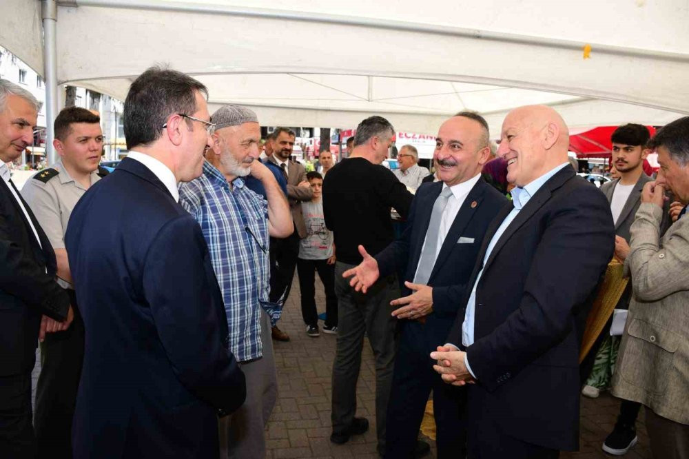 Terme’de kent bayramlaşması