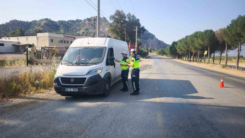 Jandarma Köşk’ü ablukaya aldı: 201 araç mercek altında!