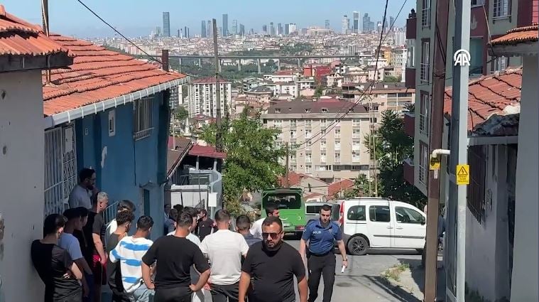 istanbulda-tuyler-urperten-olay-cesedi-haliya-sarili-bahcede-bulundu-4-cocuk-babasiydi-yenicag-7.jpg