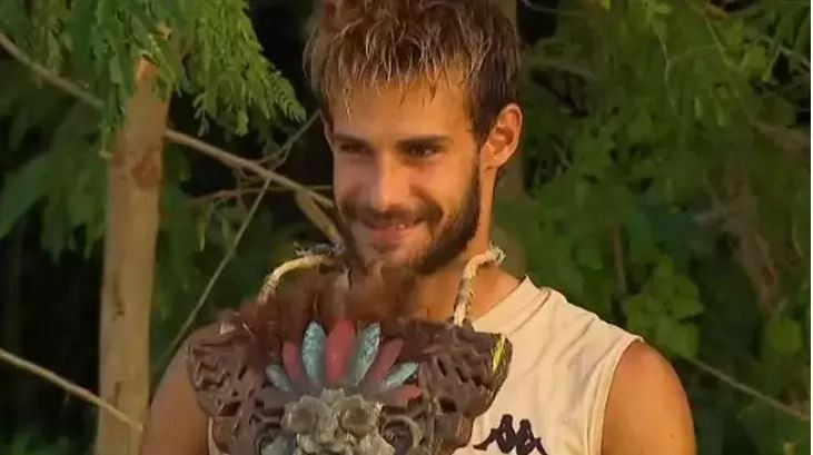 survivor-finaline-son-adim-batuhandan-sonra-ikinci-koltuk-kime-gitti-adem-mi-volkan-mi-yenicag-4.jpg