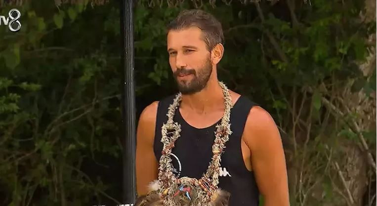 survivor-finaline-son-adim-batuhandan-sonra-ikinci-koltuk-kime-gitti-adem-mi-volkan-mi-yenicag-6.jpg