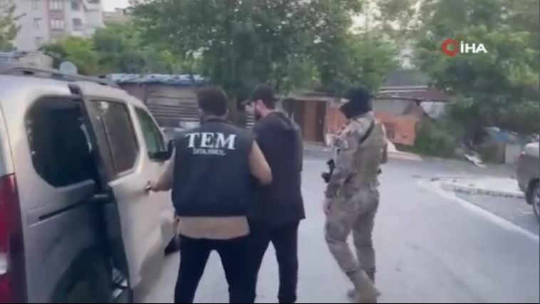 iside-istanbulda-darbe-kirmizi-bultenle-aranan-suphelilere-es-zamanli-baskin-9u-yakalandi-6-firari-var-yenicag-7.jpg