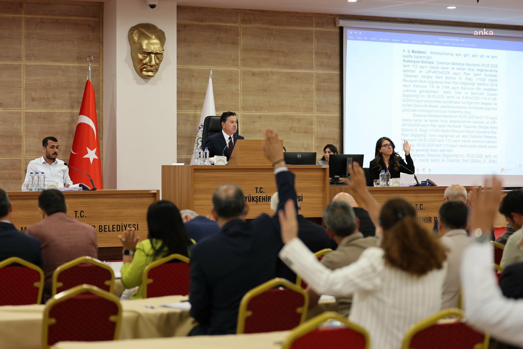 belediye-yapilamaz-denileni-yapti-ogrenciler-sevincten-havalara-uctu-ulasim-1-tl-oldu-yenicag-4.jpg