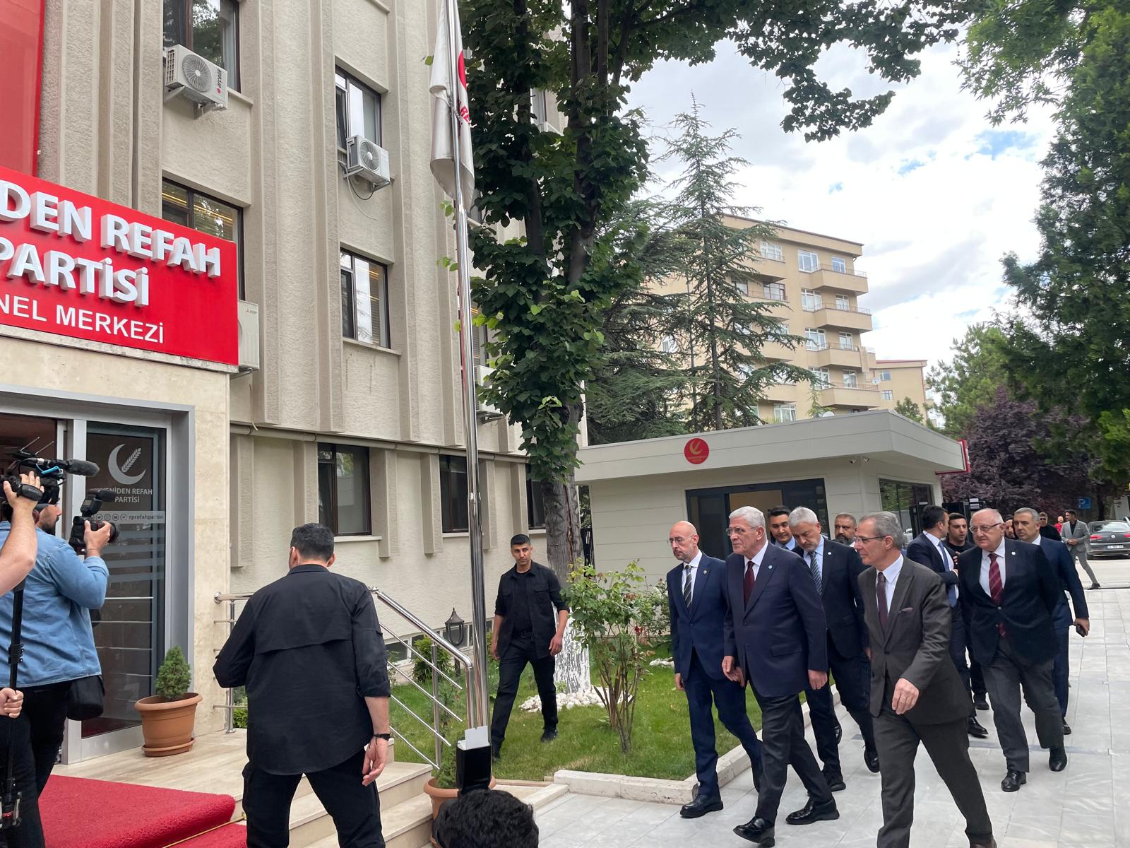 dervisoglu-erbakan-ile-bir-araya-geldi-768589-226960.jpg