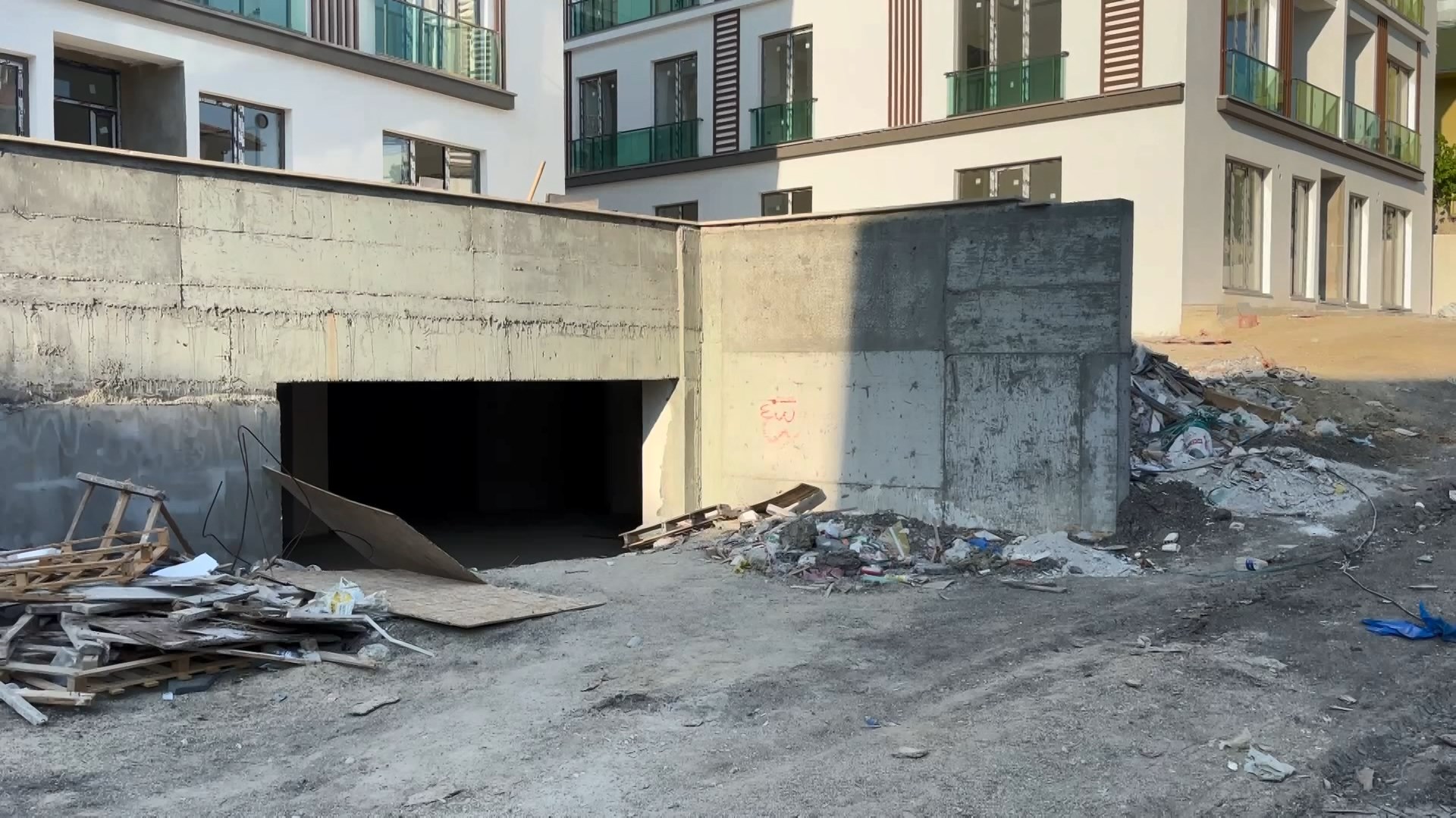 istanbul-buyukcekmecede-insaatta-elek-770440-227567-1.jpg