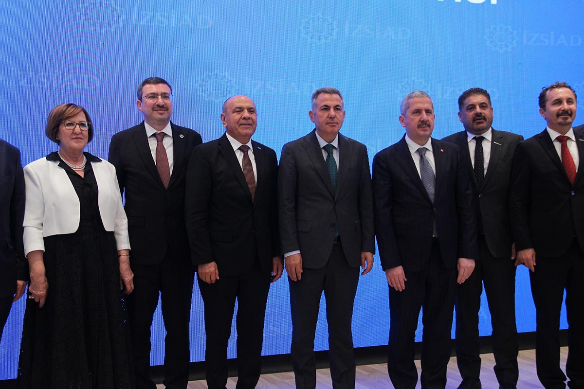 spk-baskani-gonul-halka-arz-bir-vizyon-izmirde-masaya-yatirildi-yenicag-9.jpg