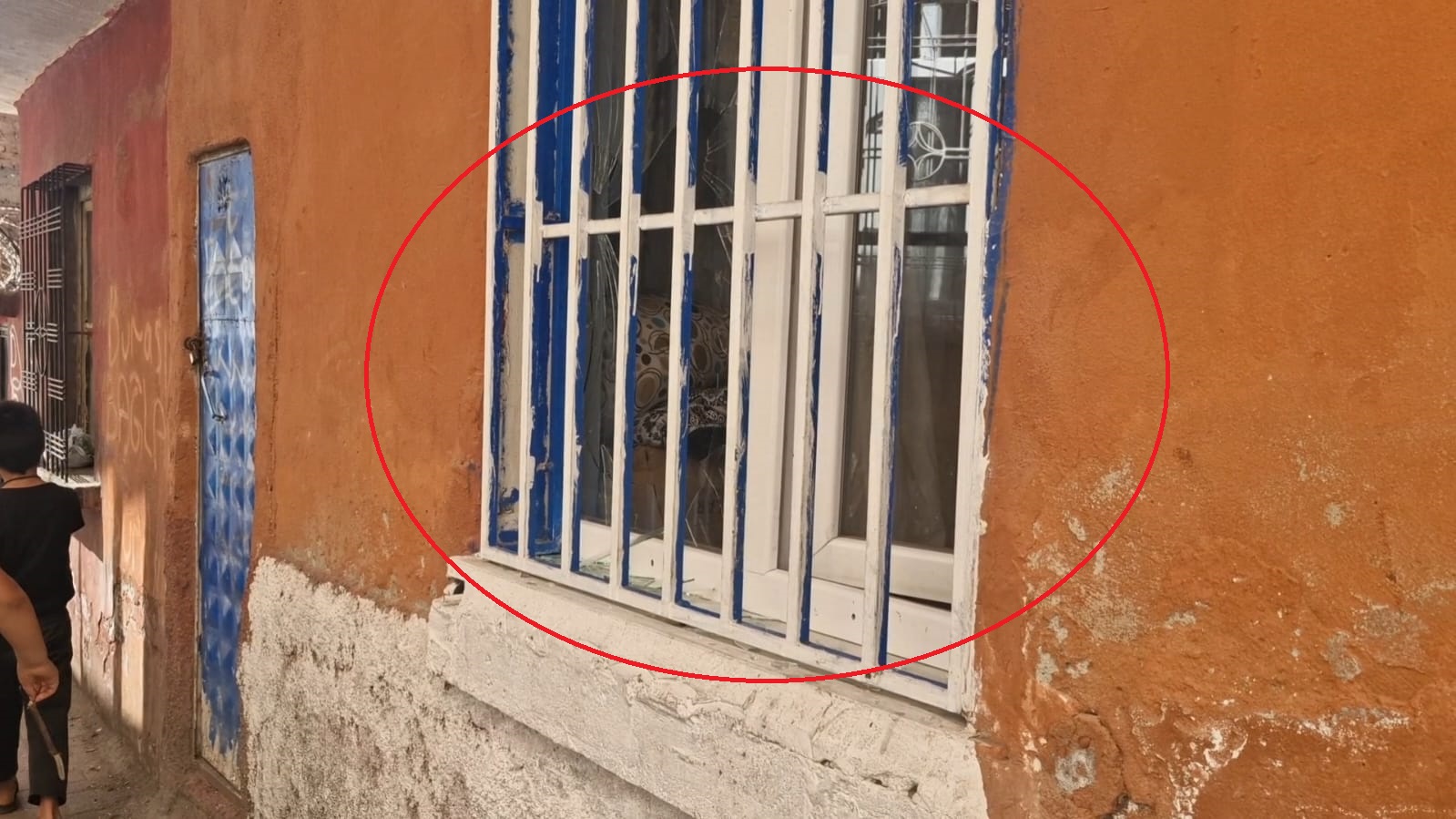 annesi-uyusturucu-etkisiyle-evinin-cami-773876-228678.jpg