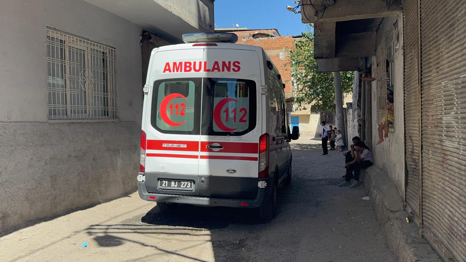 annesi-uyusturucu-etkisiyle-evinin-cami-773878-228678.jpg