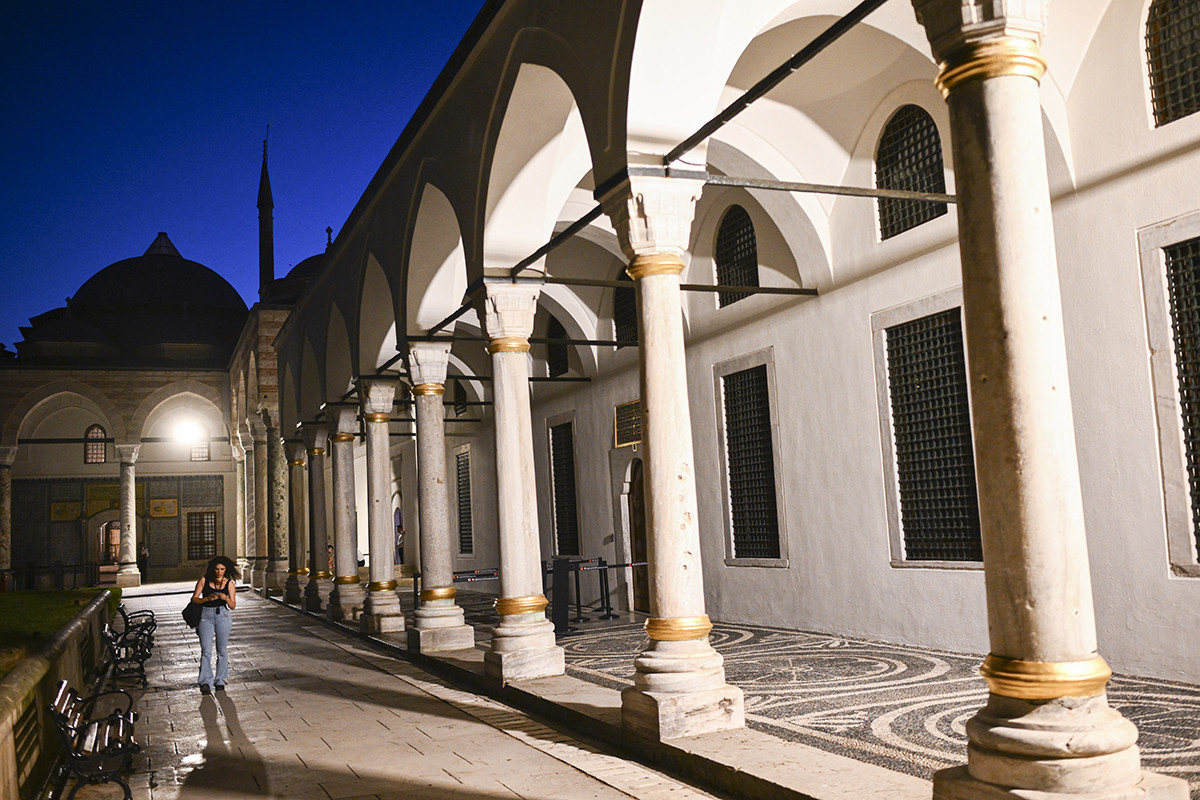 topkapi-sarayini-gezmek-ister-misiniz-14-eylule-sansiniz-var-yenicag-14.jpg