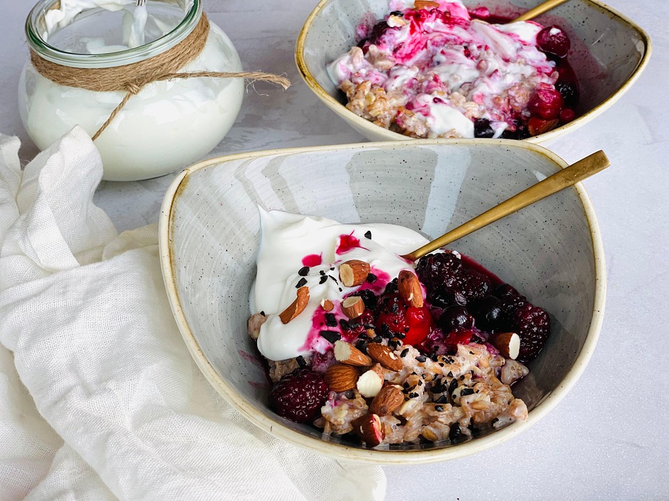 yoghurt-8425831-960-720.jpg