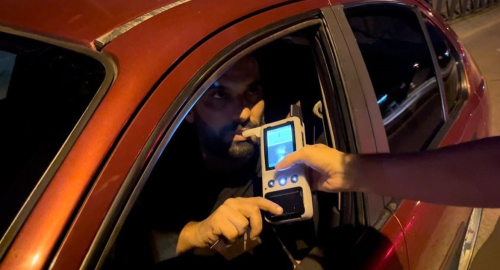 (Özel) Bir promille ehliyeti kaptırınca kendine böyle bela okudu....