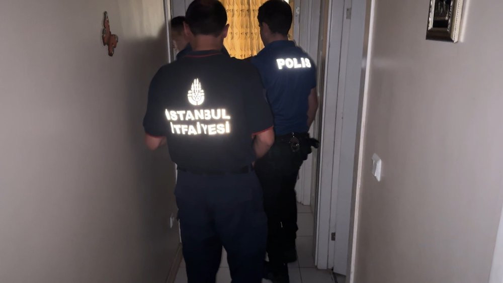İtfaiye, polis ve sağlık ekipleriyle birlikte kapı açıldı! 3 ay sonra şok gerçek