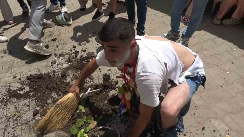 Bursa'da damada işkence gibi düğün! Başına gelmeyen kalmadı...