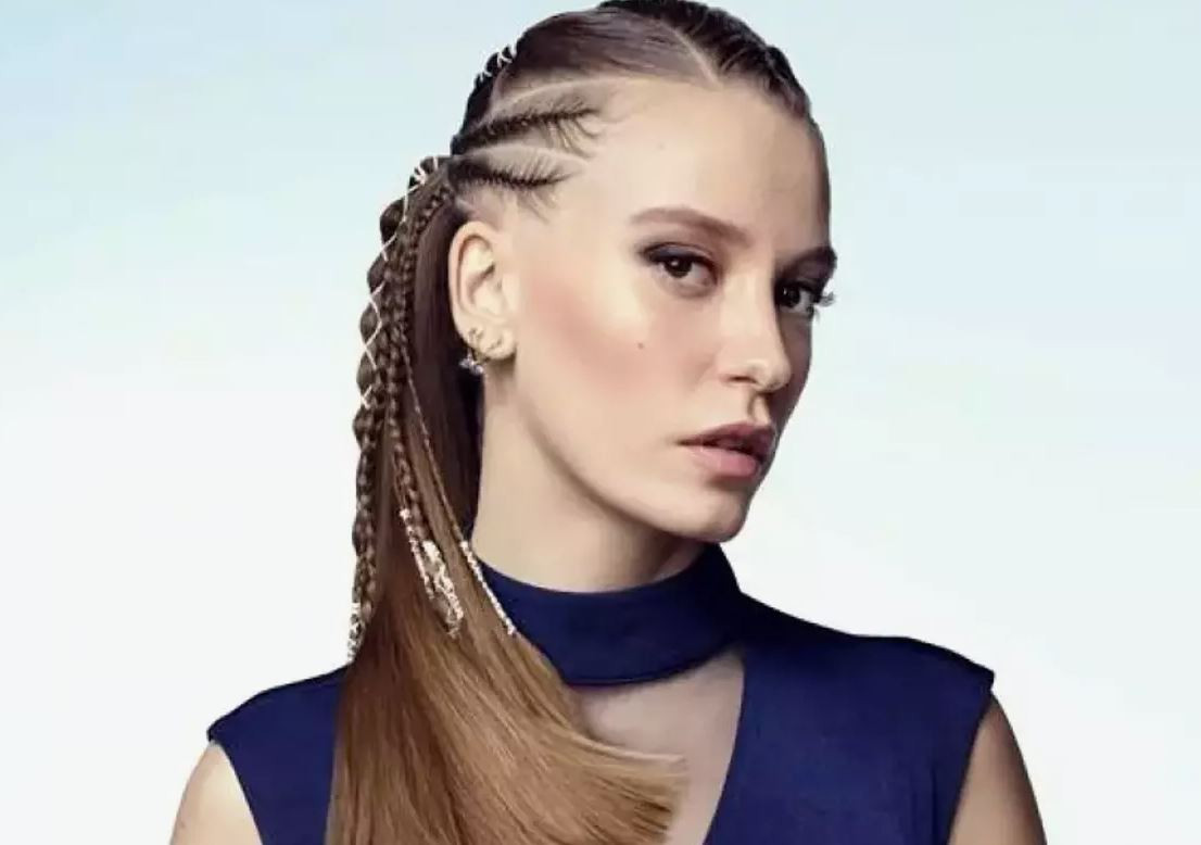 serenay-sarikaya-ayrilik-iddialarina-son-noktayi-koydu-yenicag-26-kopya.jpg
